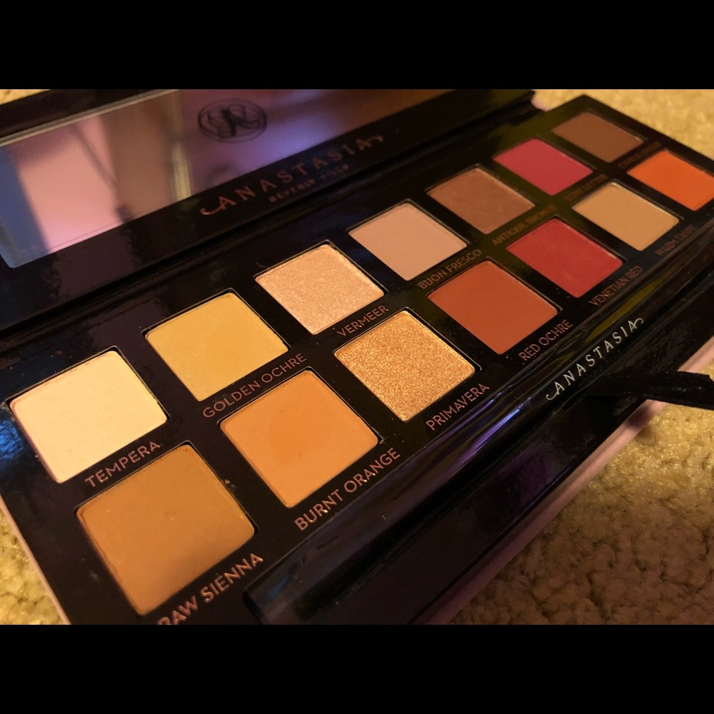 Anastasia Beverly Hills Modern Renaissance palette